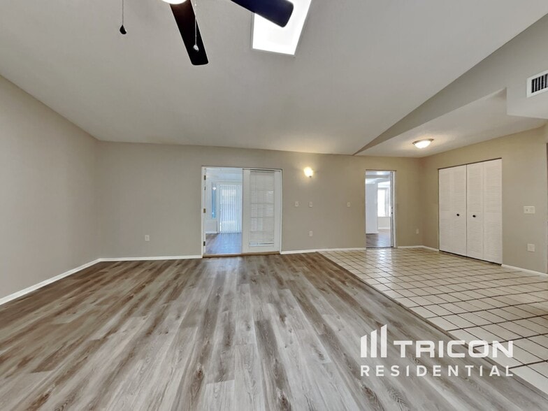 Building Photo - 11404 Larkwood Way