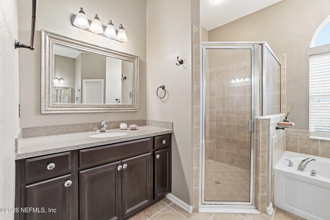 Building Photo - 4269 Victoria Lakes Dr W