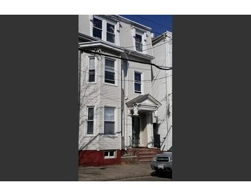 Building Photo - 254 Saratoga St