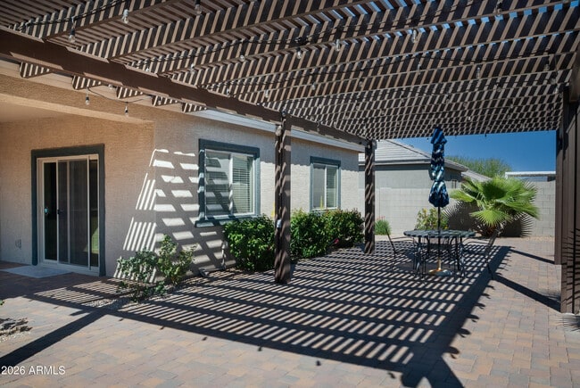 Building Photo - 43633 Yucca Ln