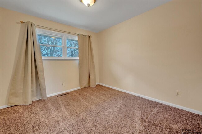 Building Photo - 3008 Blarney Stone Ln