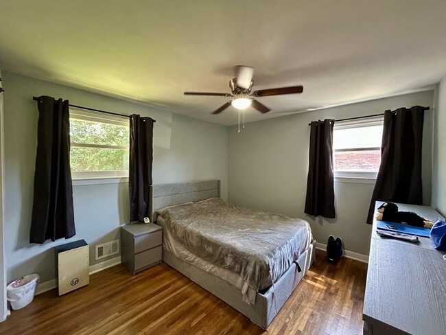 Building Photo - 8120 Halprin Dr