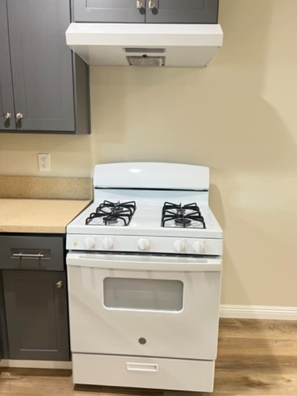 Building Photo - 3934 2nd Ave