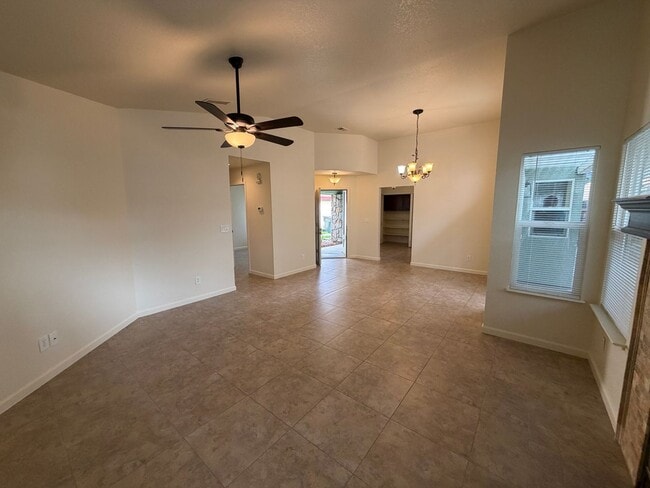 Building Photo - Beautiful Updated Home