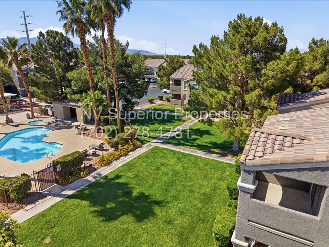 Building Photo - SW!! First floor unit with Balcony!! Gated!! Clubhouse!!  Community pool!! Spa!! Exercise Room!! ...