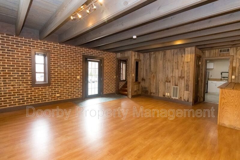 Building Photo - 715 Mississippi Ave