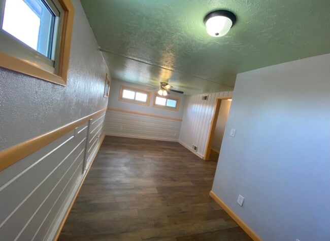 Building Photo - 6211 N College Dr