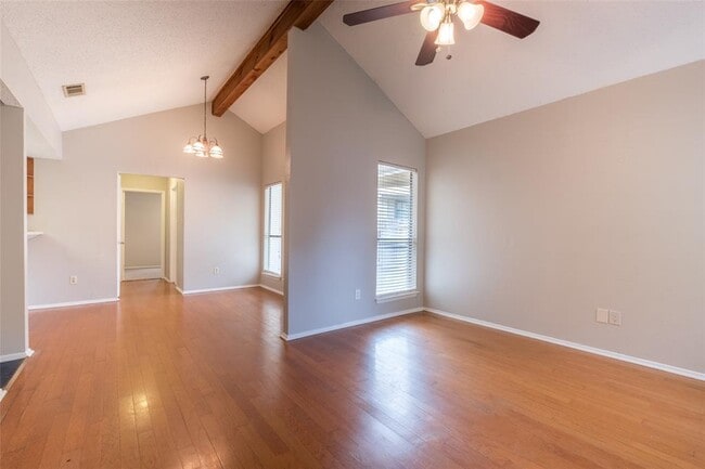 Primary Photo - 16025 Stoneham Cir