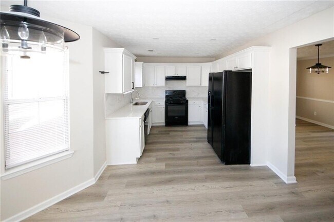 Building Photo - 4493 Bridle Ridge Way