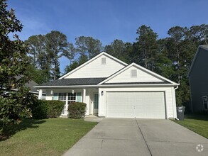 Building Photo - 207 Myrtle Way