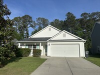 Building Photo - 207 Myrtle Way