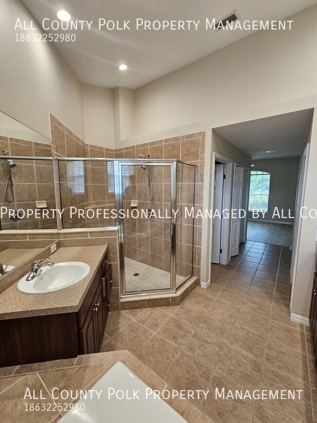 Building Photo - Show Stopper! 3/2 Grasslands Condo for Rent