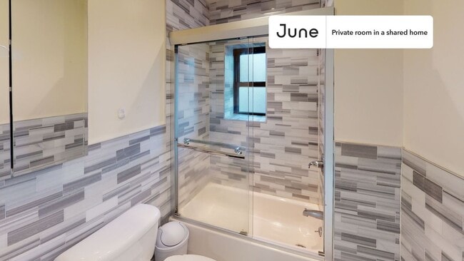 Building Photo - Room in Shared 3 bed/2 bath home in Upper West Side