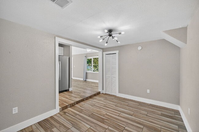 Building Photo - Spacious Gulfport Gem with Large Private Backyard and Plenty of Driveway Space