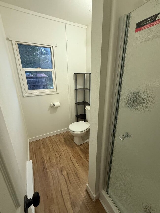 Building Photo - Now renting 2 bedroom House