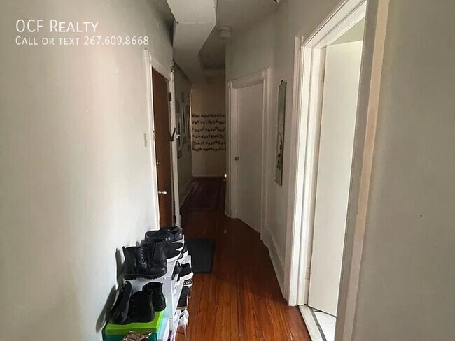 Building Photo - 226 S 45th St