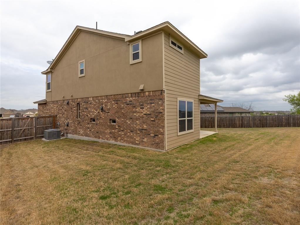 Building Photo - 1014 Chad Loop