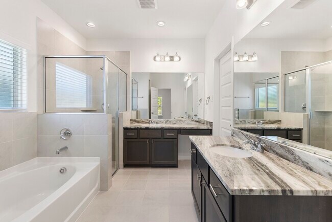 Building Photo - 11832 Whirlaway Dr