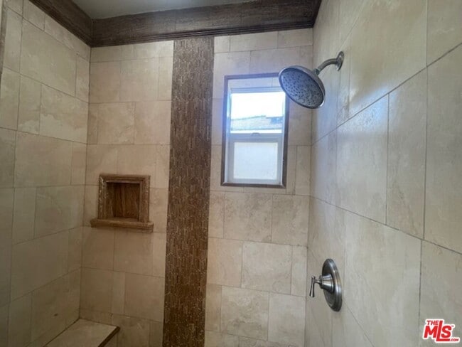 Building Photo - 24224 Edelweiss Ct