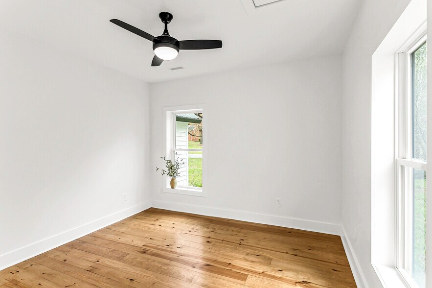 Building Photo - 3107 Orange Grove Rd