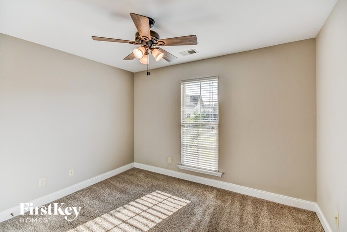 Building Photo - 1114 Emerald Ridge Dr