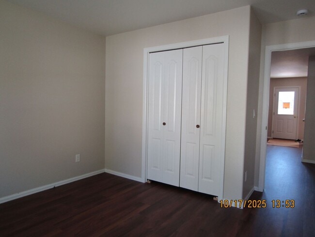 Building Photo - PRICE REDUCED! Charming Home!