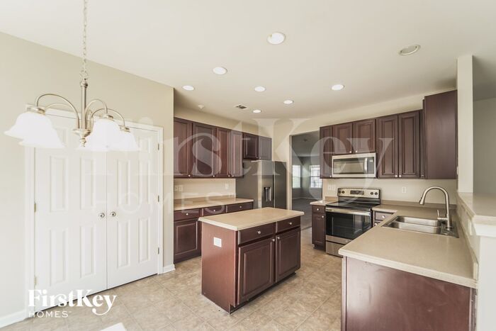 Building Photo - 10503 Atkins Ridge Dr