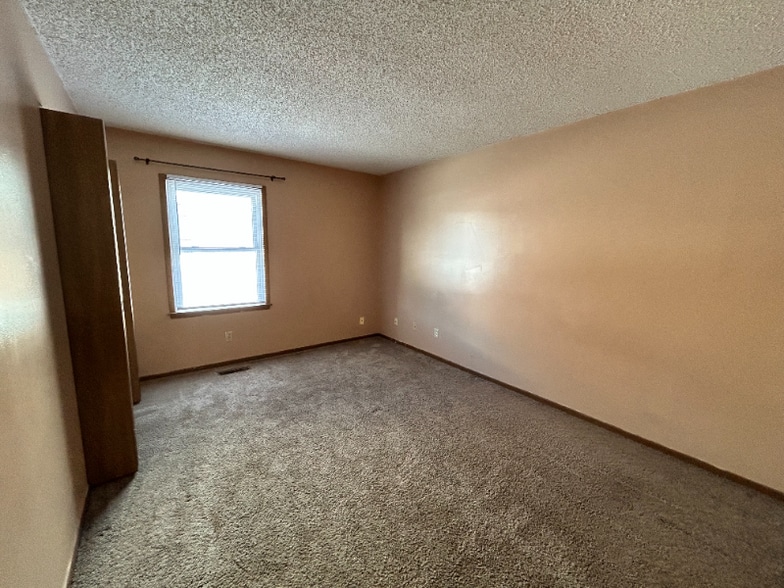 Building Photo - 1 Apollo St