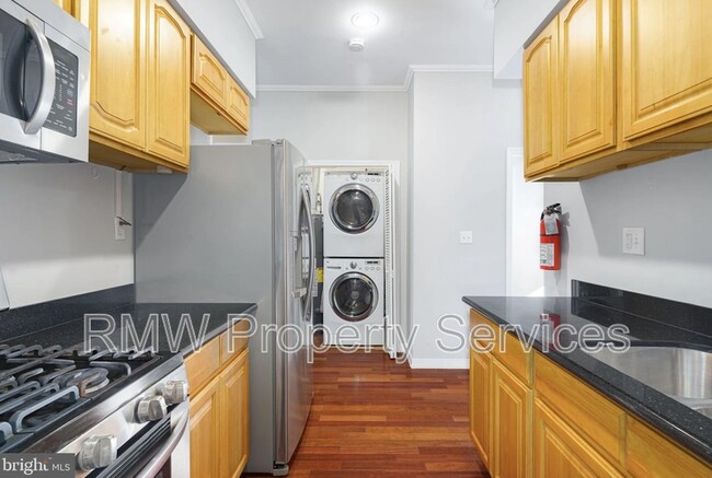 Building Photo - 1782 Frankford Ave
