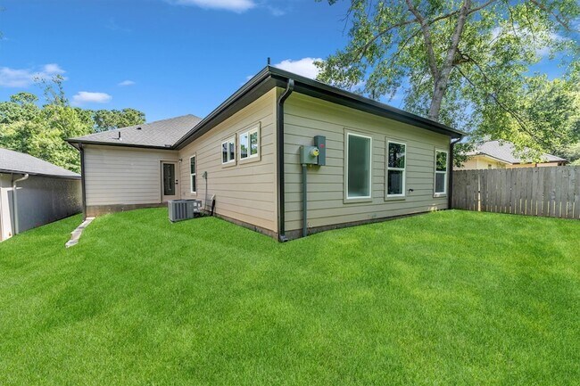 Building Photo - 11403 Alcott Dr