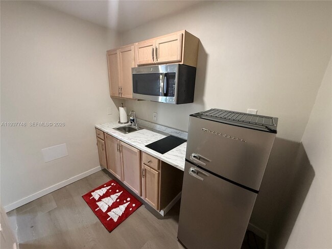 Building Photo - 10785 SW 26th St