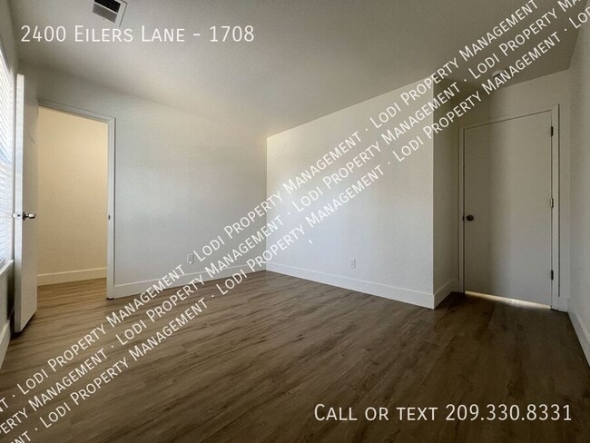 Building Photo - 2400 Eilers Ln