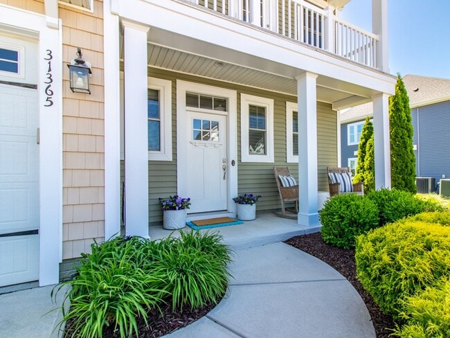 Building Photo - Unfurnished Year-Round Rental: 4BR End-Unit Townhome in Governors Near Downtown Lewes & Bike Trail