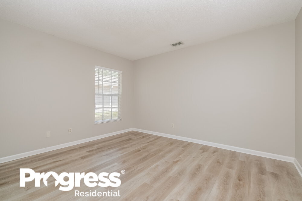 Building Photo - 10414 Ashley Oaks Dr