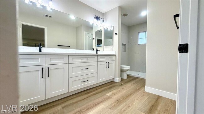 Building Photo - 4595 Barnes Ct