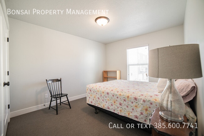 Building Photo - 6189 Birch Run Rd