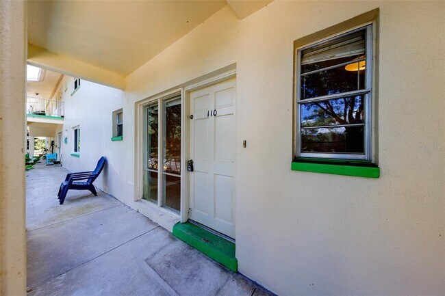 Building Photo - 8301 Bardmoor Blvd