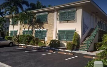 Building Photo - 120 Isle of Venice Dr