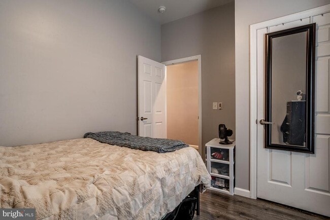 Building Photo - 116 S Fellowship Rd