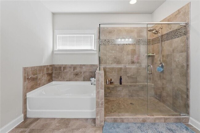 Building Photo - 51 Water Oak Dr
