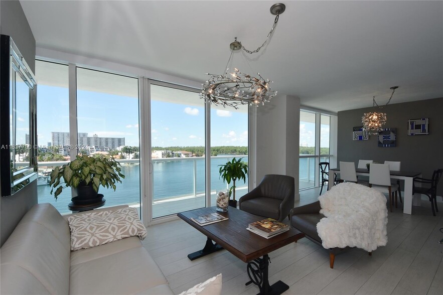 Primary Photo - 400 Sunny Isles Blvd