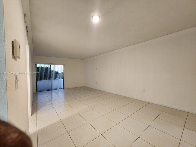 Building Photo - 17530 NW 68th Ave