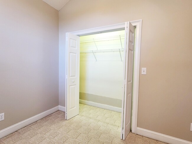 Building Photo - 192 Hamby Dr