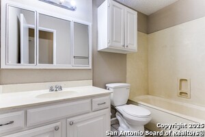 Building Photo - 5311 Rio Hato St