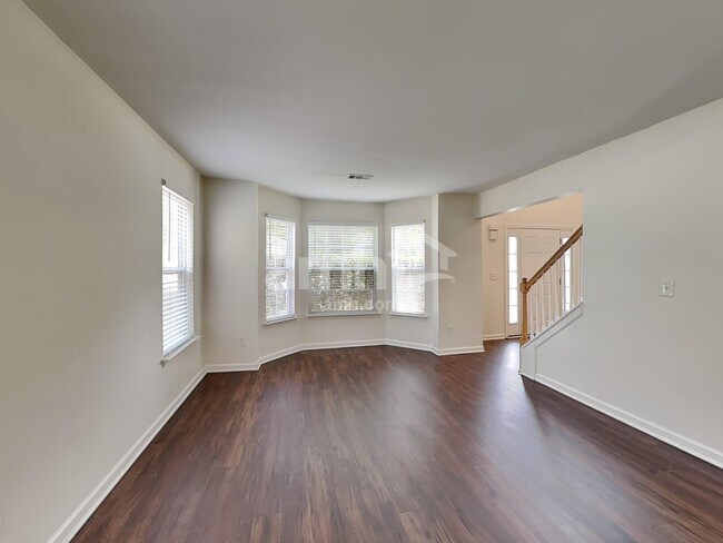 Building Photo - 3162 Berthas Overlook