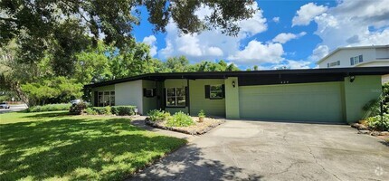Building Photo - 424 Dunraven Dr