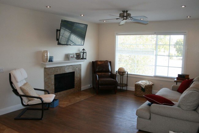 Building Photo - 33 Oxford