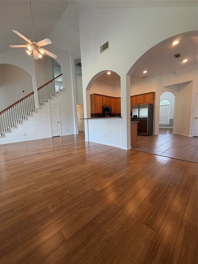 Building Photo - 38 N Regan Mead Cir