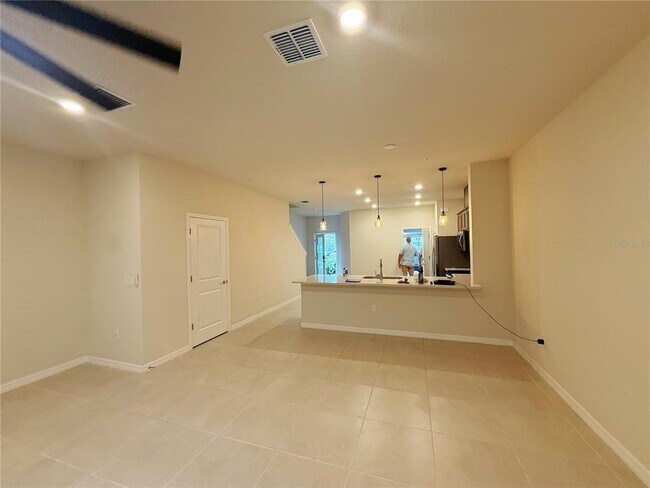 Building Photo - 393 Meadowland Pt
