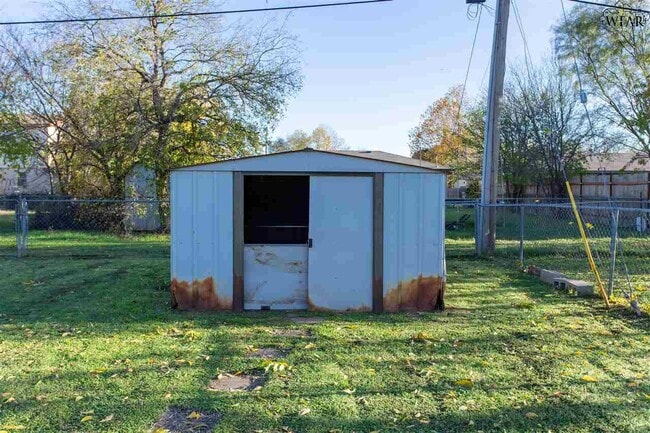 Building Photo - 1217 Sun Valley Dr